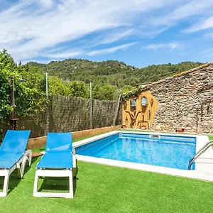 lhort-de-les-irles.catalonia-hotels.com/